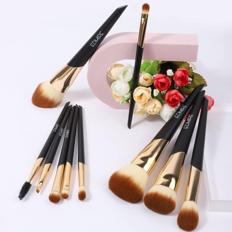 Ultimate Glam 10pcs Makeup Brushes Set - Luxurious Beauty Tools for Women's Perfect Makeup Looks