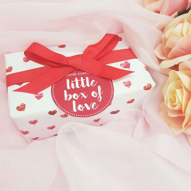 Bomb Cosmetics Little Box of Love Ballotin Bath Melt Wrapped Gift Pack, Contains, 6 x 30g