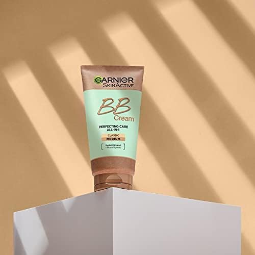 Garnier All-in-1 BB Cream with SPF25, Oil-Free & Mattifying, Light Shade, Hydrating Tinted Moisturiser with Hyaluronic Acid, Aloe & Mineral Pigments, Suitable for All Skin Types, 50ml
