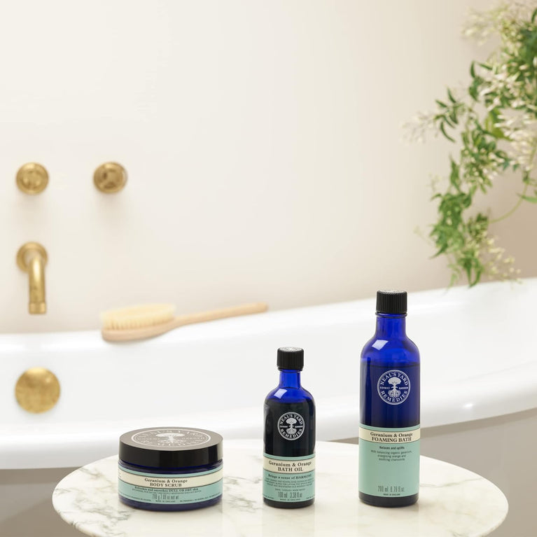 Neal's Yard Remedies Geranium & Orange Energising Bath Oil | 100ml