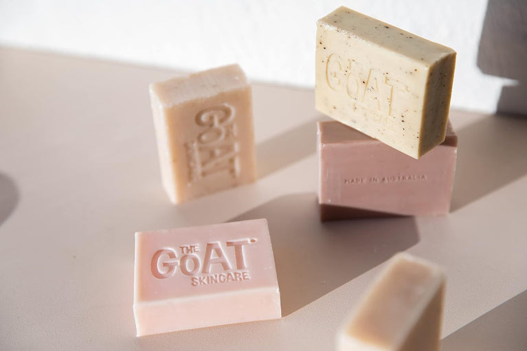 Pure Goat's Milk Soap Bar with Manuka Honey for Dry, Itchy, and Sensitive Skin