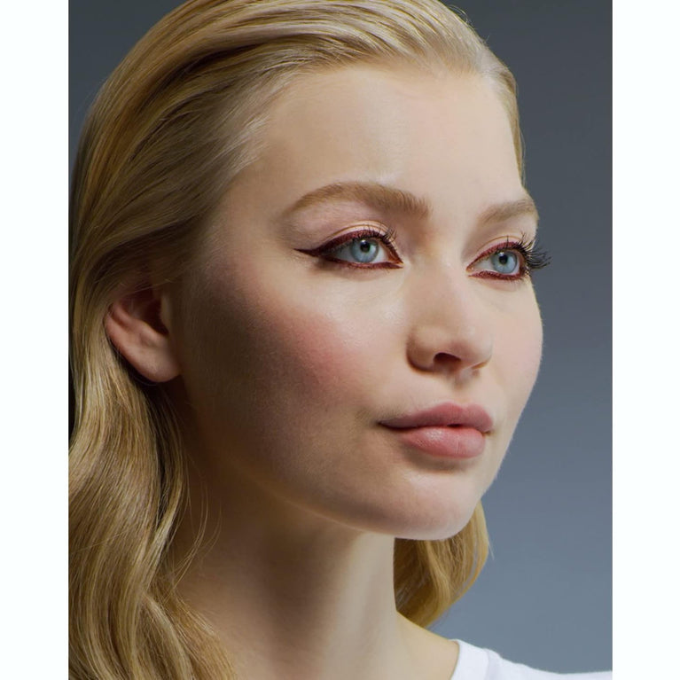 L'Oreal Paris Bold Burgundy Matte Signature Liquid Eyeliner 05