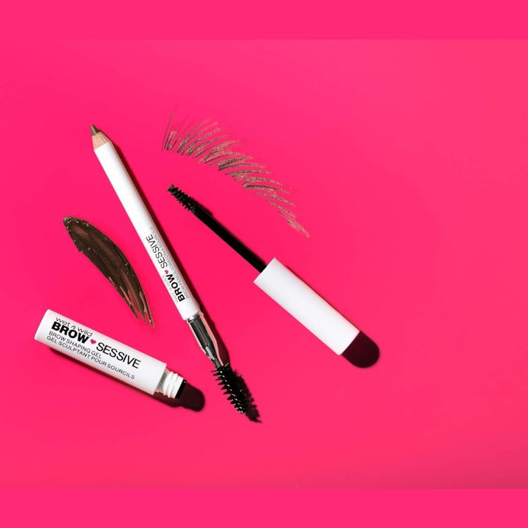 Wet 'n' Wild Brow-Sessive Medium Brown Eyebrow Pencil, Dual-Functional with Spoolie Brush, for Natural, Buildable Eyebrow Definition