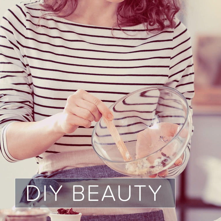 Naissance Liquid Fractionated Coconut Oil 250ml - 100% Pure Natural Moisturizer for Skin, Hair, and DIY Beauty Recipes