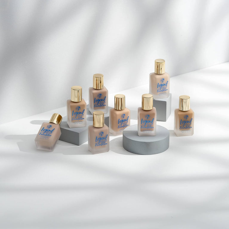 W7 Legend Natural Beige Foundation - Creamy Vegan-Friendly Liquid Makeup for Long-Lasting, Semi-Matte and Poreless Medium Coverage - 28ml