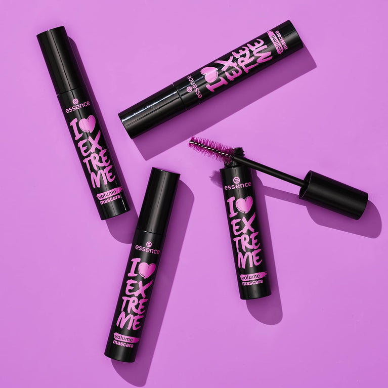 Extreme Volume Ultra-Black Vegan Mascara by Essence