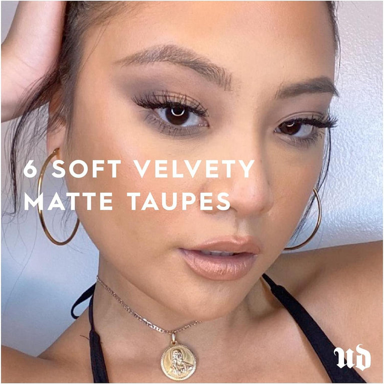 Urban Decay Naked Basics 2 Compact Eyeshadow Palette, 6 Matte Nude Shades for Versatile Looks, Travel-Friendly Size, 7.8g