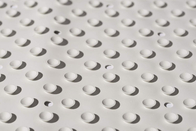 Hygienic and Secure Natural Rubber Bath Mat with Anti-Mould and Anti-Bacterial Properties