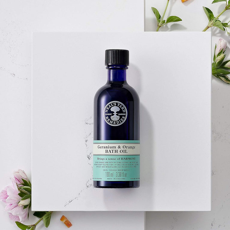 Neal's Yard Remedies Geranium & Orange Energising Bath Oil | 100ml