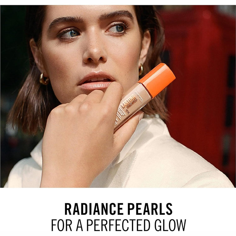 Rimmel Lasting Radiance Foundation in Soft Beige - Medium Coverage with SPF 25 and Anti-Pollution Properties, 30ml