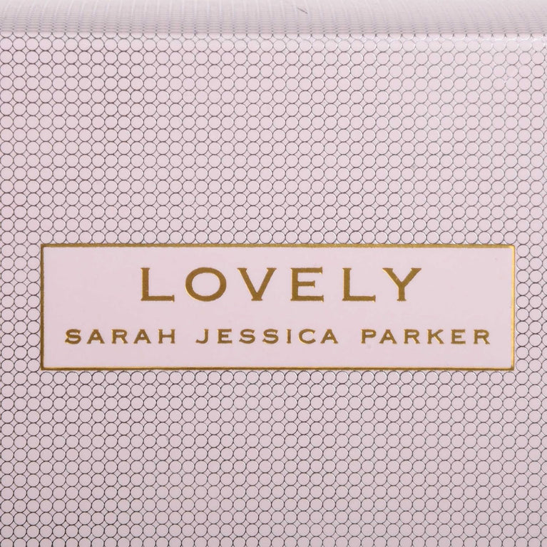Sarah Jessica Parker Lovely Eau de Parfum 50 ml - Soft and Feminine Fragrance