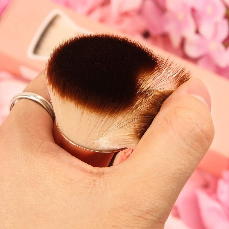 Flat Top Design for Effortless Blending of Liquid, Cream and Powder Cosmetics - Perfect for Buffing