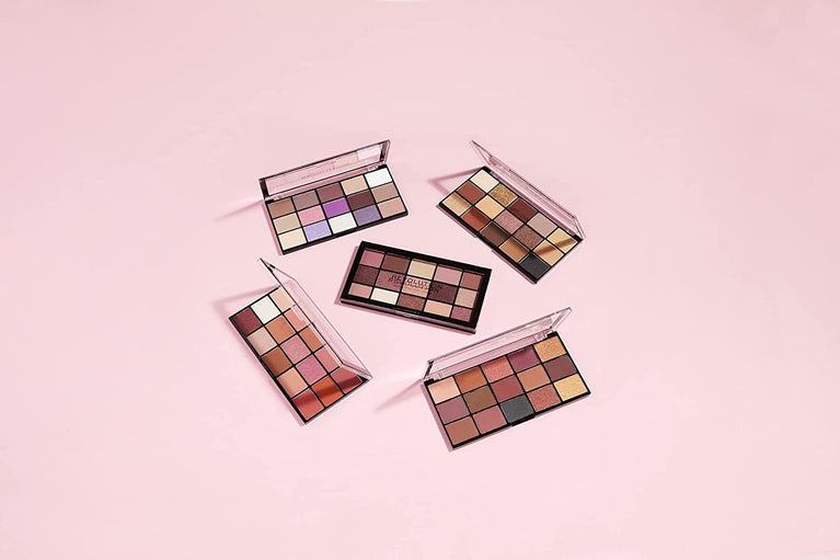 Revolution Beauty London Iconic 3.0, 15 Highly Pigmented Eyeshadow Shades, Matte and Shimmer Finishes, Reloaded Palette, 15 x 0.03 oz/1.10g