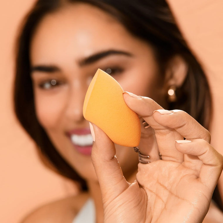 48ml Miracle Sponge for Liquid and Cream Foundations, Provides Natural, Dewy Finish with Light to Medium Coverage