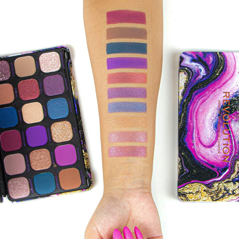 Revolution Beauty London Mini Forever Flawless Dynamic Traveller's Eyeshadow Palette with 8 Exquisite Shades