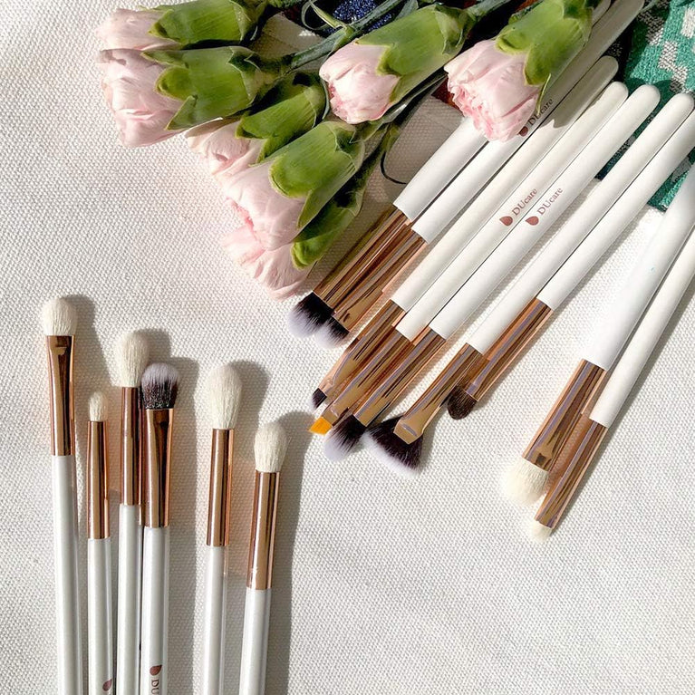 Eyebrow Defining Duo Brush Set with Spoolie and Angled Brow Brush
