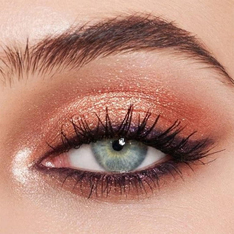 Revolution Beauty London Mini Forever Flawless Dynamic Traveller's Eyeshadow Palette with 8 Exquisite Shades