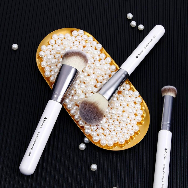 3-Piece Makeup Brush Set – White – Powder, Concealer and Blush Brushes, Vegan
