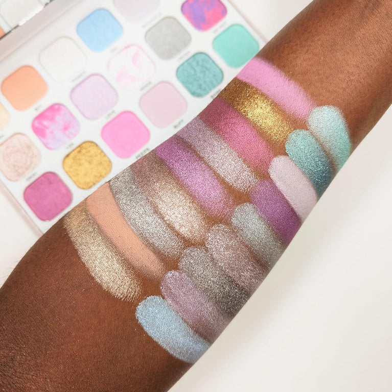 Makeup Revolution Y2K Inspired Dreamer Eyeshadow Palette - 18 Shades of Matte, Glitter & Shimmer, Cruelty-Free and Vegan