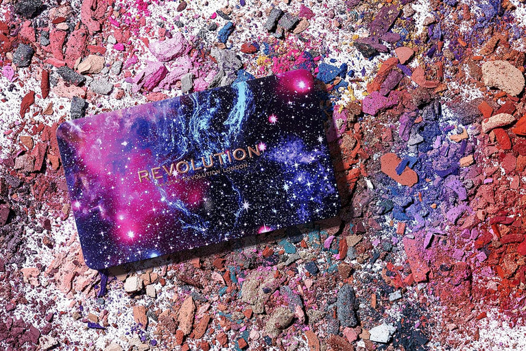 Revolution Beauty London Mini Forever Flawless Dynamic Traveller's Eyeshadow Palette with 8 Exquisite Shades