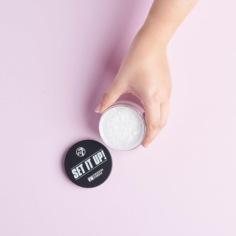 W7 Feather-Light Translucent Setting Powder for Seamless Blending and Balanced Skin Finish