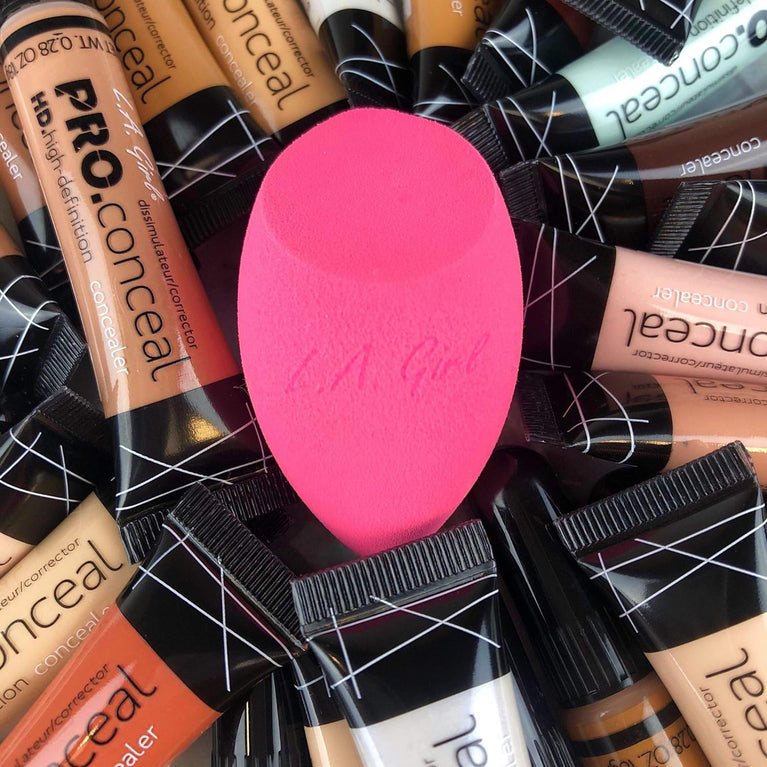 Dark Cocoa Pro Conceal HD Concealer by L.A. Girl Cosmetics with Micro-Pigments & Brush Applicator, 8g