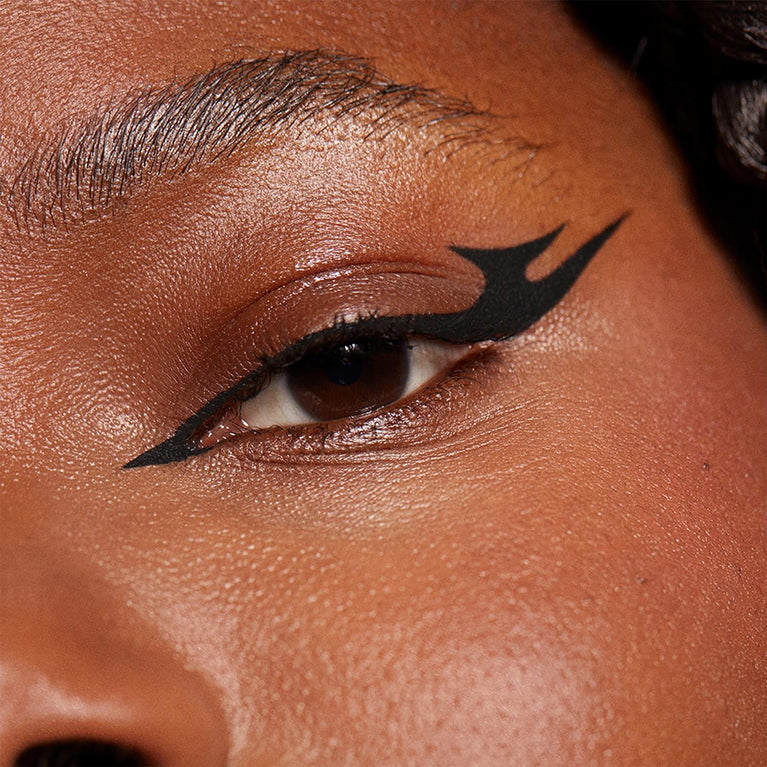 3INA Ultra-Longwear Matte Eyeliner Pen - 24 Hour Bold Pigmented Black Liner - Vegan, Smudge-Proof and Sensitive Eye Friendly Makeup - Easy Application Precision Tip for Perfect Wings - Cruelty Free